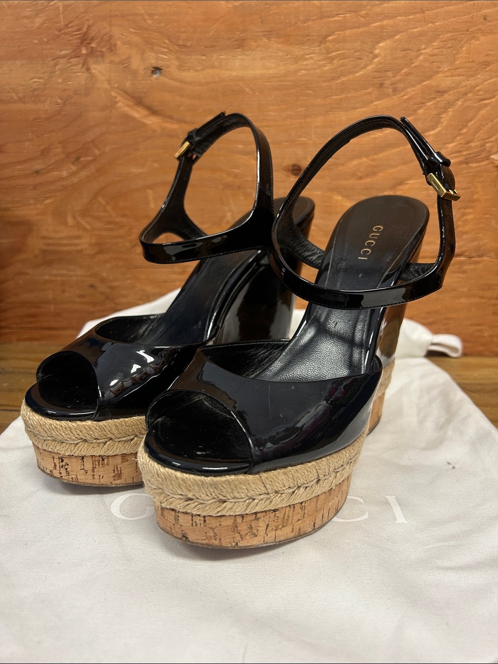 Gucci Black Patent Cork Espadrille Wedge Sandals - Women size 6 - Picture 3 of 6